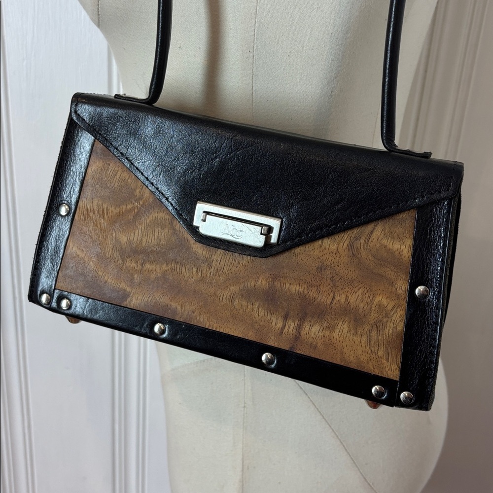 👜 NOC – Leather & wood shoulder bag (studded, feet, rare) - Picture 3 of 7